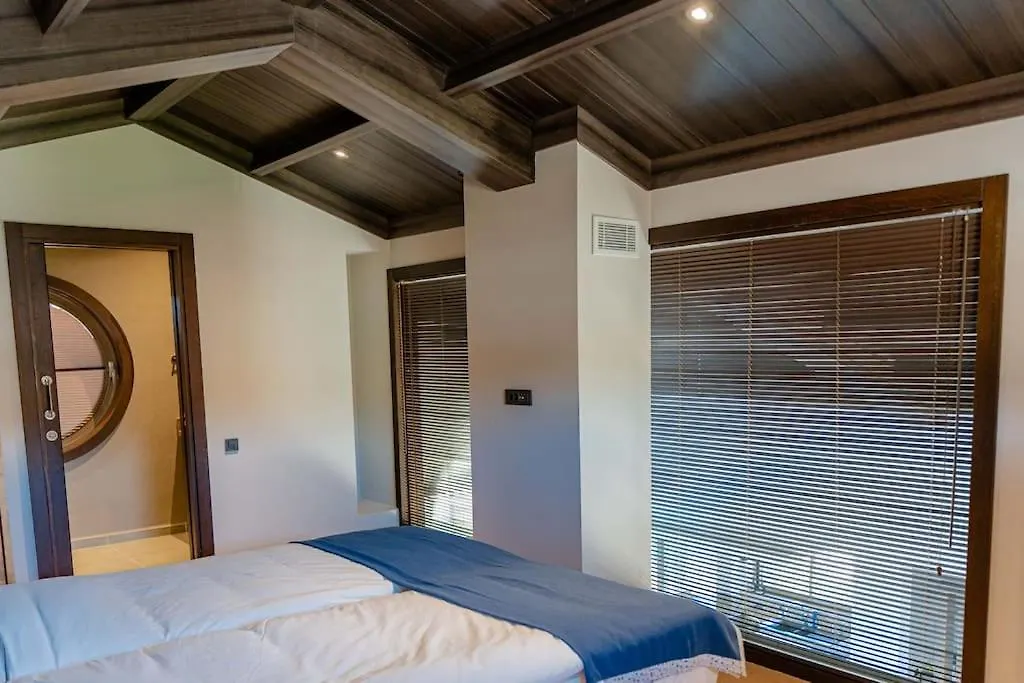 Enjoy Playing Golf, Stay Where Luxury Meets Peace. Bodrum 0*,